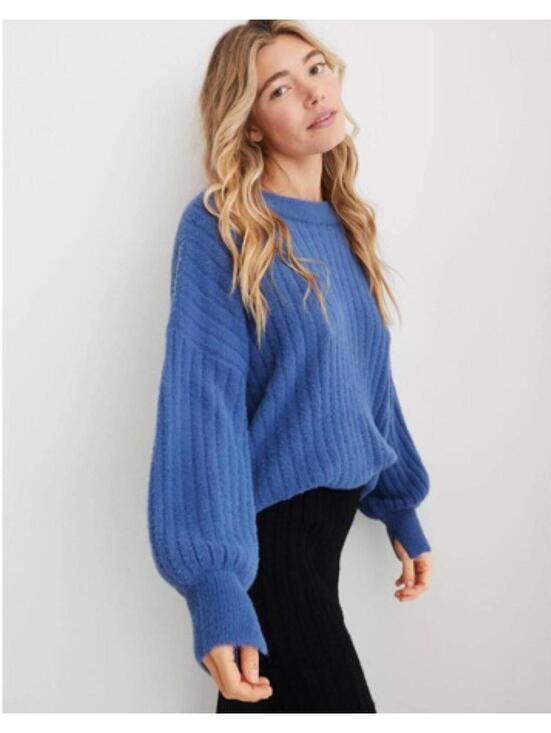aerie Sweaters - Aerie Blue Buttercream Crewneck Fuzzy Soft Ribbed Oversized Sweater- Size Medium